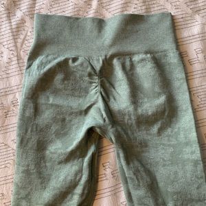 Gymshark Camo Seamless Legging in Sage Green